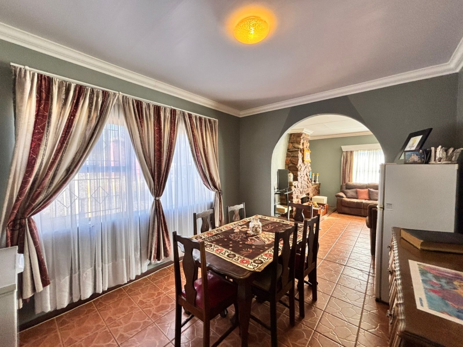 4 Bedroom Property for Sale in Meiringspark North West